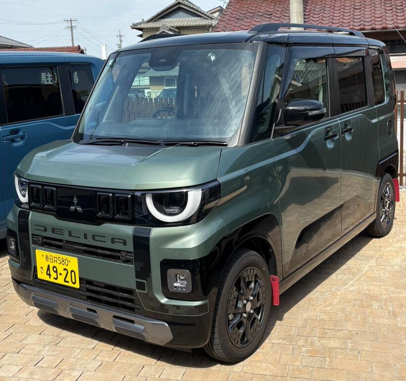 デリカミニ　4WD Tプレミアム　デリマルパッケージ